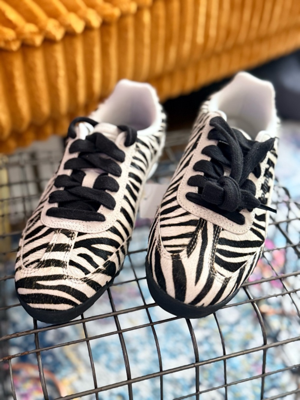 PUMA ARIZONA ZEBRA - BLACK / WARM WHITE (PONY HAIR)
